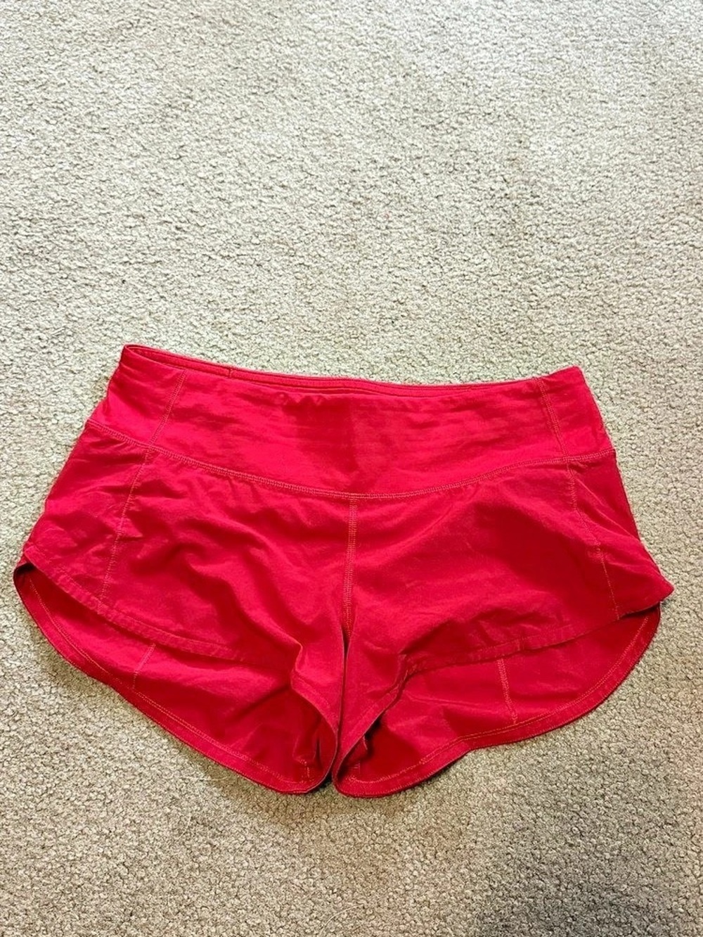 Lululemon Speed Up Low-Rise Lined Short 2.5" Shorts Red
